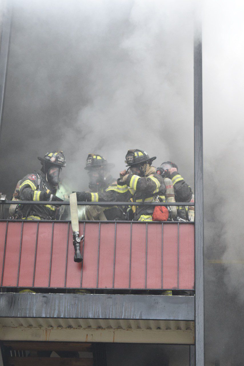 Seattle Fire Department fights apartment fire in Beacon Hill neighborhood